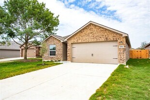 1012 Riverdale Cove in Jarrell, TX - Building Photo