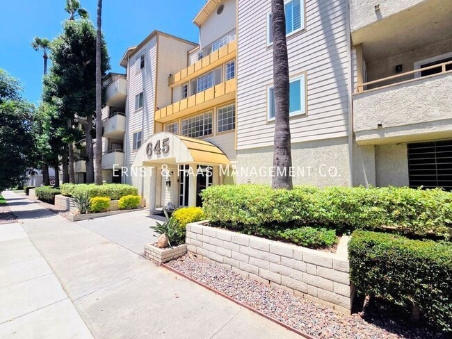 property at 645 Chestnut Ave