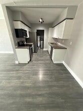 15700 NW 39th Pl in Opa Locka, FL - Building Photo - Building Photo