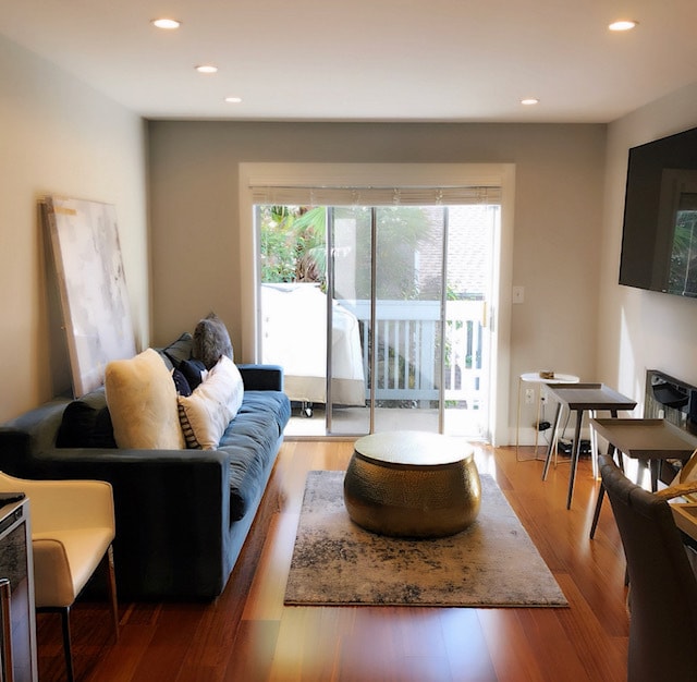 property at 3847 Vineyard Ave