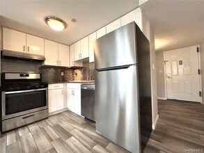 63-47 Booth St in Queens, NY - Building Photo - Building Photo