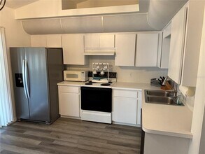 2466 Logsdon St in North Port, FL - Building Photo - Building Photo