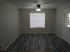 2117 Lazybrook Trail in Edmond, OK - Building Photo - Building Photo