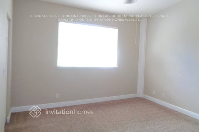 2441 SW 99th Way in Miramar, FL - Building Photo - Building Photo