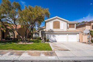 9924 Barrier Reef Dr in Las Vegas, NV - Building Photo