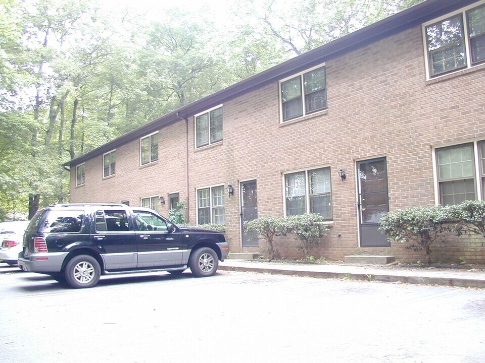 3431 Wichita Pl in Greensboro, NC - Building Photo