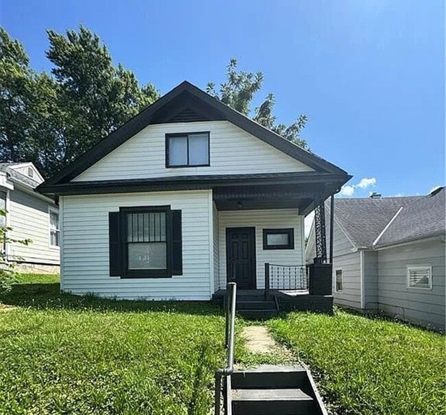 property at 2208 Seneca St