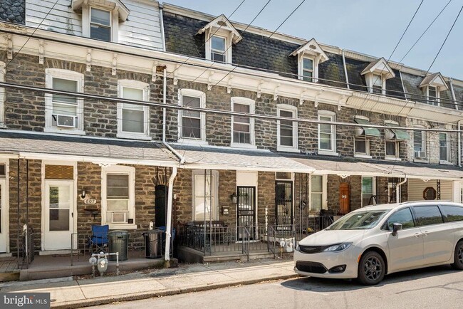 609 Ford St in Conshohocken, PA - Building Photo - Building Photo