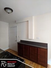 2842 N Orchard St, Unit 37 in Chicago, IL - Building Photo - Building Photo