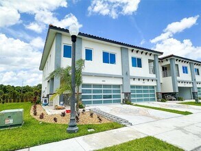 1866 Brentwood Ct in Davenport, FL - Building Photo - Building Photo