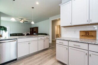 105 Boomer St in Benson, NC - Building Photo - Building Photo