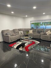 14253 SW 96th Terrace in Miami, FL - Building Photo - Building Photo