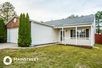 11100 Thousand Oaks Dr in Huntersville, NC - Building Photo - Building Photo