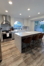 9161 Kneeland Ct in Elk Grove, CA - Foto de edificio - Building Photo