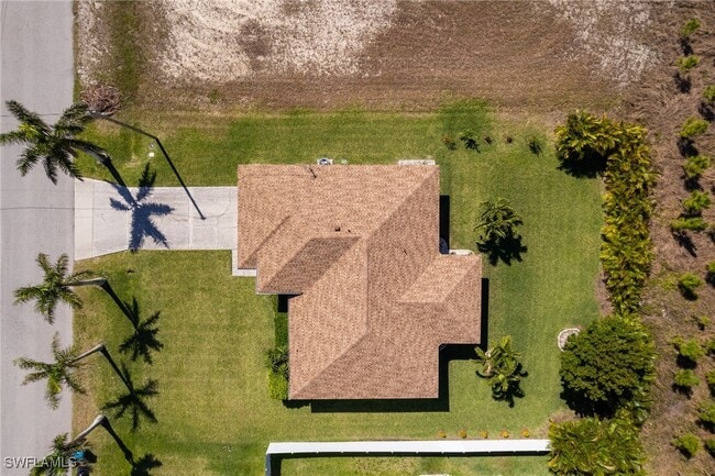 1627 SW 25th Terrace in Cape Coral, FL - Building Photo - Building Photo