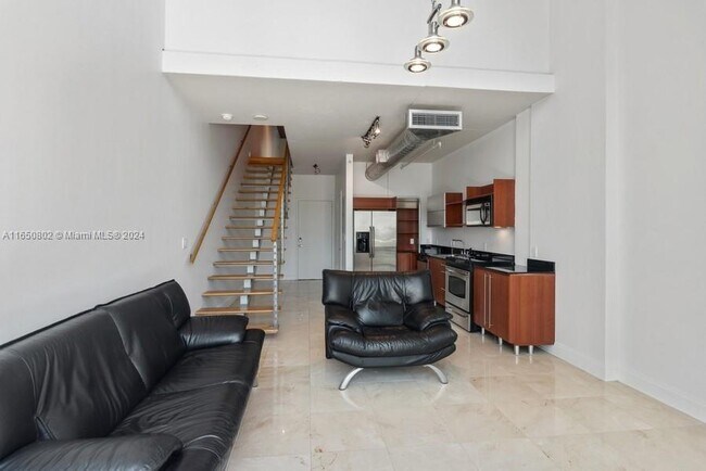690 SW 1st Ct, Unit 2310 in Miami, FL - Building Photo - Building Photo