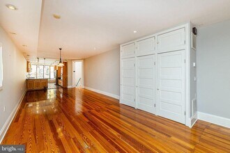 7 N Loudoun St in Winchester, VA - Building Photo - Building Photo