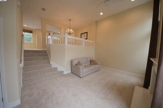 1067 Green St in Union City, CA - Building Photo - Building Photo