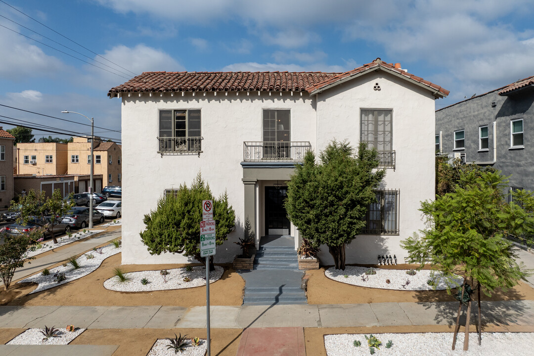 Curson Apartments in Los Angeles, CA - Building Photo