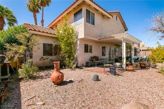 1834 Escondido Terrace in Henderson, NV - Building Photo - Building Photo