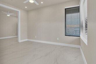 15 Ocean Breeze in Lake Worth Beach, FL - Building Photo - Building Photo