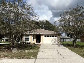323 Boca Ciega Rd in Mascotte, FL - Building Photo