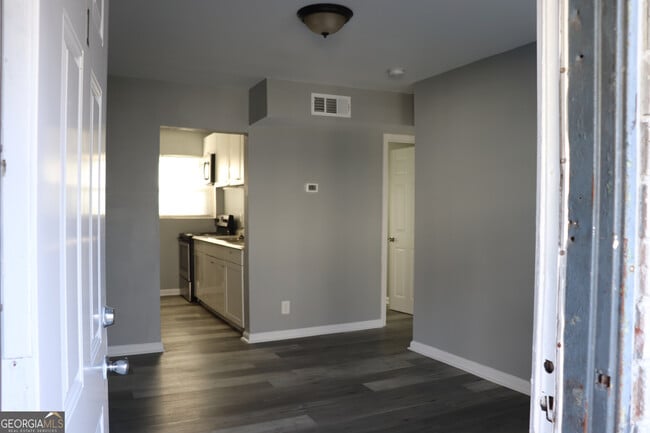 property at 740 Cooper St SW