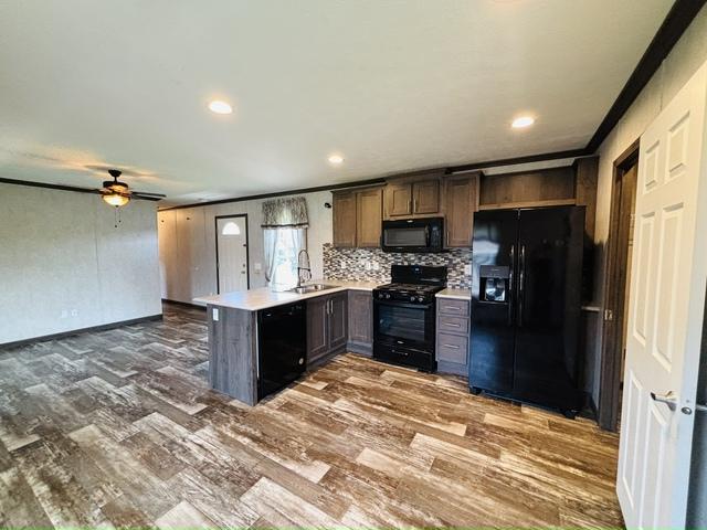 426 Chestnut Dr in Lockport, NY - Building Photo