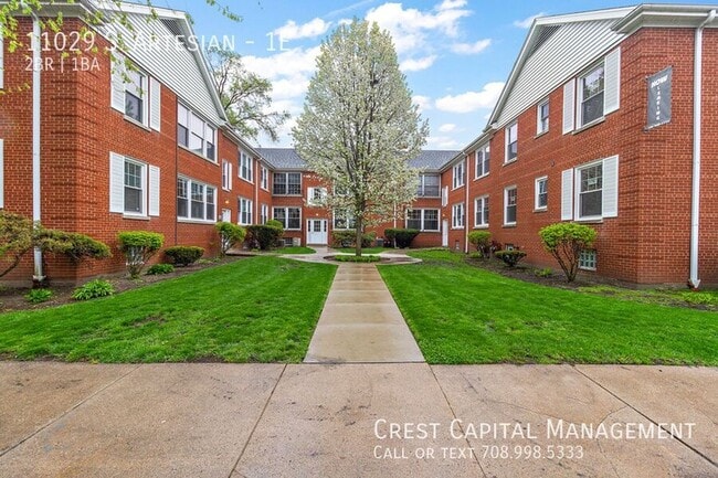 11029 S Artesian Ave