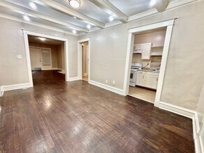 3532-3536 Troost Ave in Kansas City, MO - Foto de edificio - Building Photo