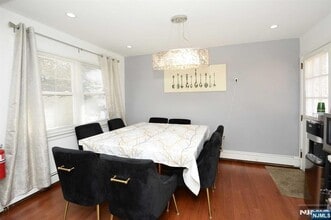 38-41 Taylor Road Unit in Fair Lawn, NJ - Building Photo - Building Photo