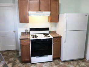 173 Hillside St, Unit 1 in Boston, MA - Foto de edificio - Building Photo