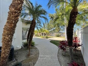 25931 Monte Royale Dr in Mission Viejo, CA - Building Photo - Building Photo