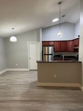 7482 Autumn Trace Blvd in Navarre, FL - Building Photo - Building Photo