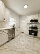 1218 Rodgers St in Pittsburgh, PA - Foto de edificio - Building Photo