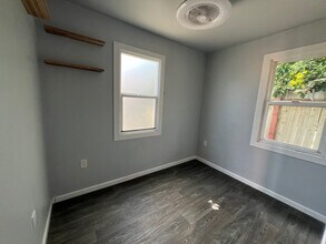 2440 Pacific St in Napa, CA - Building Photo - Building Photo