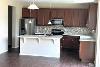 10983 Sedalia Way in Commerce City, CO - Building Photo - Building Photo