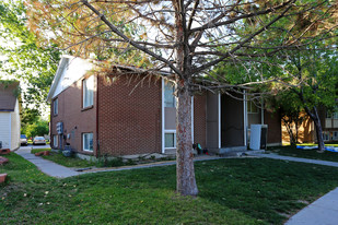 2519 S Parkcrest Dr Apartments