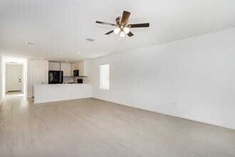 10513 Sequoia Dr in Fort Worth, TX - Building Photo - Building Photo