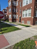 6657 S Minerva Ave, Unit 1142-1W in Chicago, IL - Building Photo