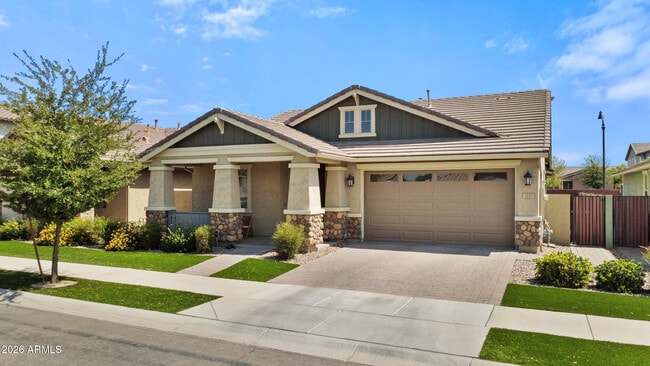 property at 3859 E Welton Ln