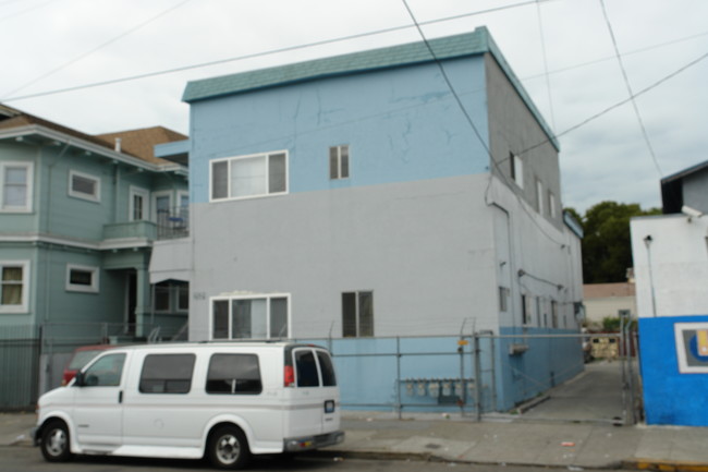 2531 Market St in Oakland, CA - Foto de edificio - Building Photo