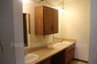 1510 Warren St in Mankato, MN - Building Photo - Building Photo