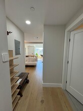 919 12th St NE, Unit 405 in Washington, DC - Building Photo - Building Photo