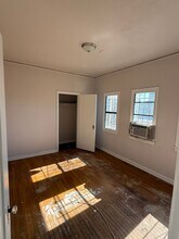 5942 Willoughby Ave in Los Angeles, CA - Building Photo - Building Photo