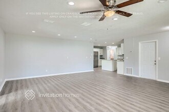 8146 Chaucer Ct in Jacksonville, FL - Building Photo - Building Photo