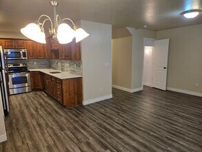 3163 N Whitetail Dr in Layton, UT - Building Photo - Building Photo