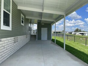 10792 SW 30th Ave in Ocala, FL - Foto de edificio - Building Photo