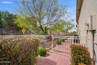 5939 Bandolero Dr in El Paso, TX - Building Photo - Building Photo