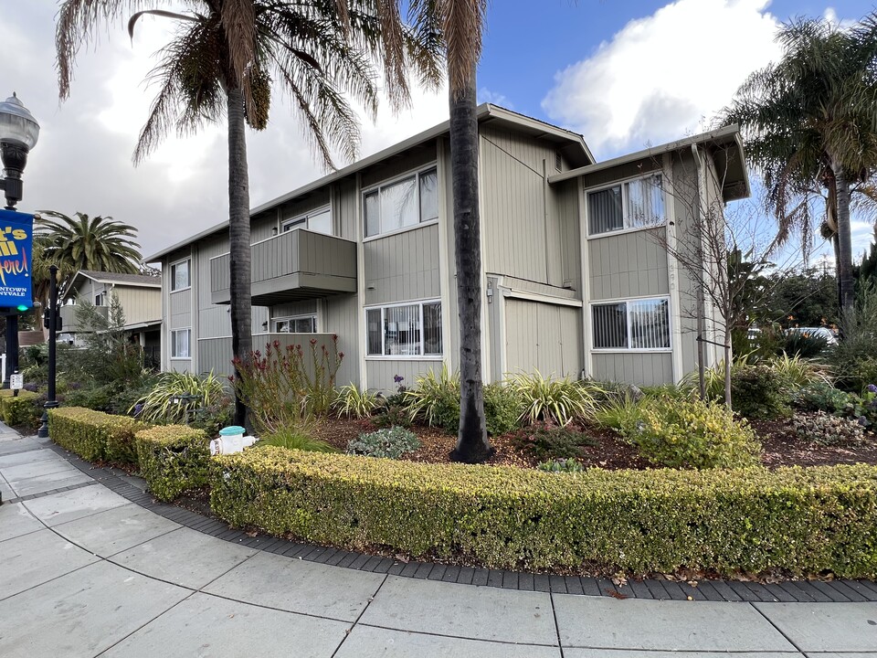 Sunnyvale Apartments in Sunnyvale, CA - Building Photo